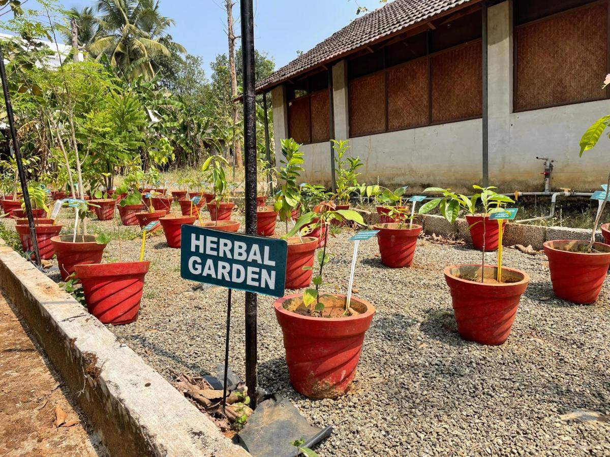 Ayuryogashram Heritage Thrissur Eksteriør billede